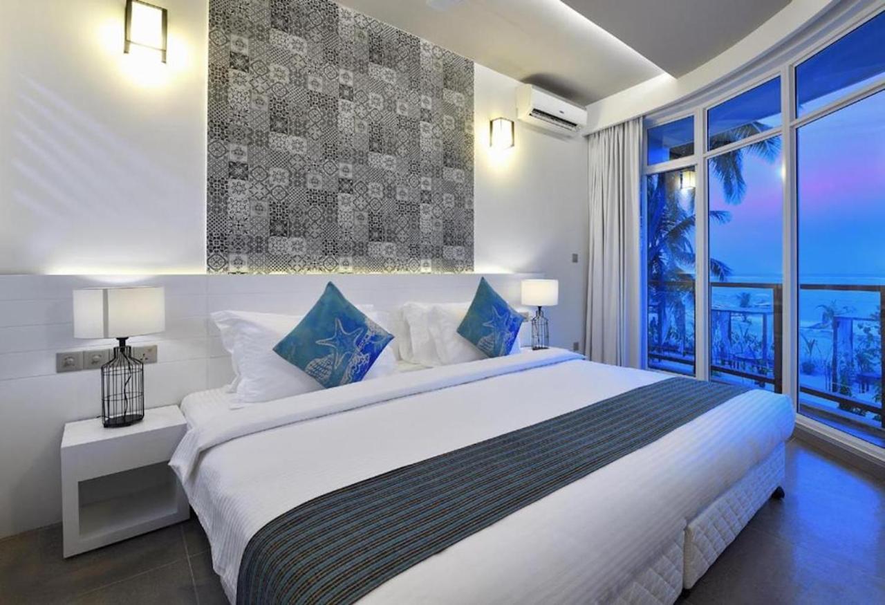 מאפושי Velana Beach Hotel Maldives מראה חיצוני תמונה