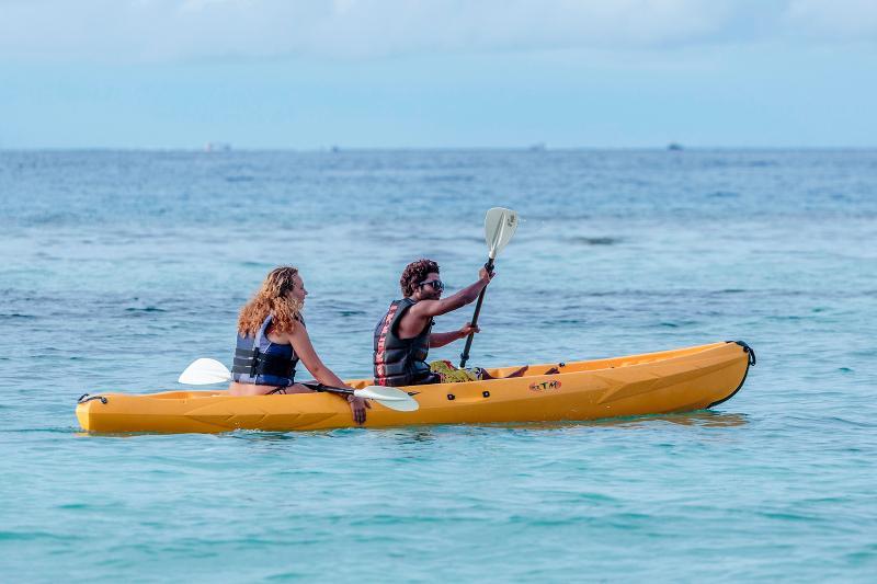 מאפושי Velana Beach Hotel Maldives מראה חיצוני תמונה