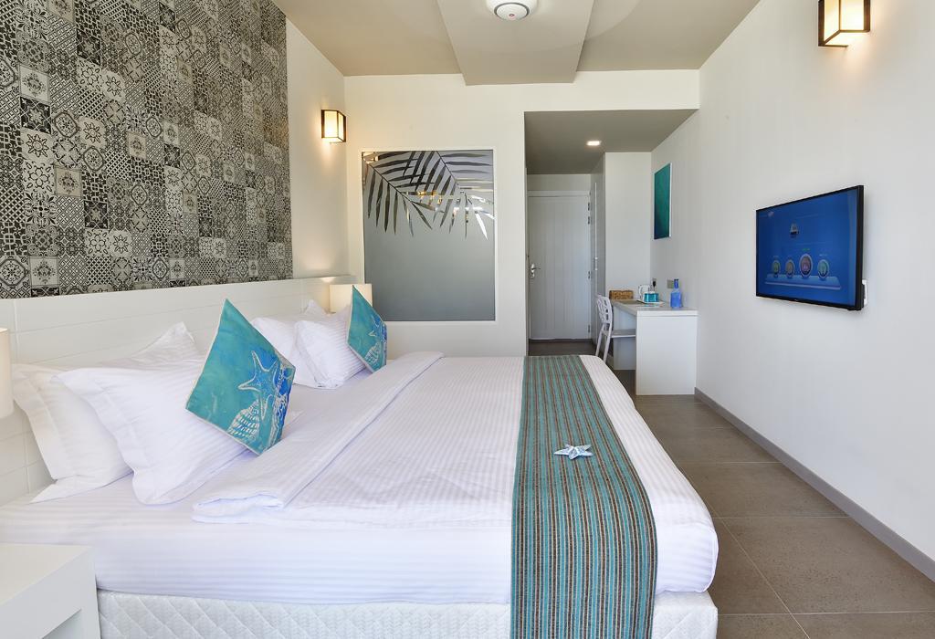 מאפושי Velana Beach Hotel Maldives מראה חיצוני תמונה
