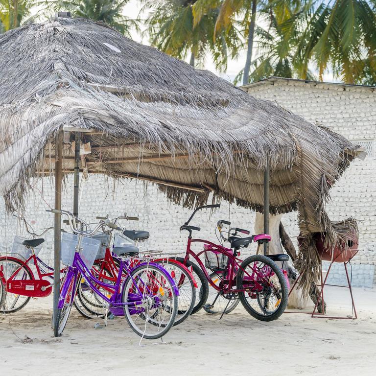 מאפושי Velana Beach Hotel Maldives מראה חיצוני תמונה