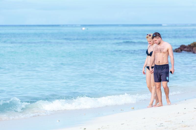 מאפושי Velana Beach Hotel Maldives מראה חיצוני תמונה